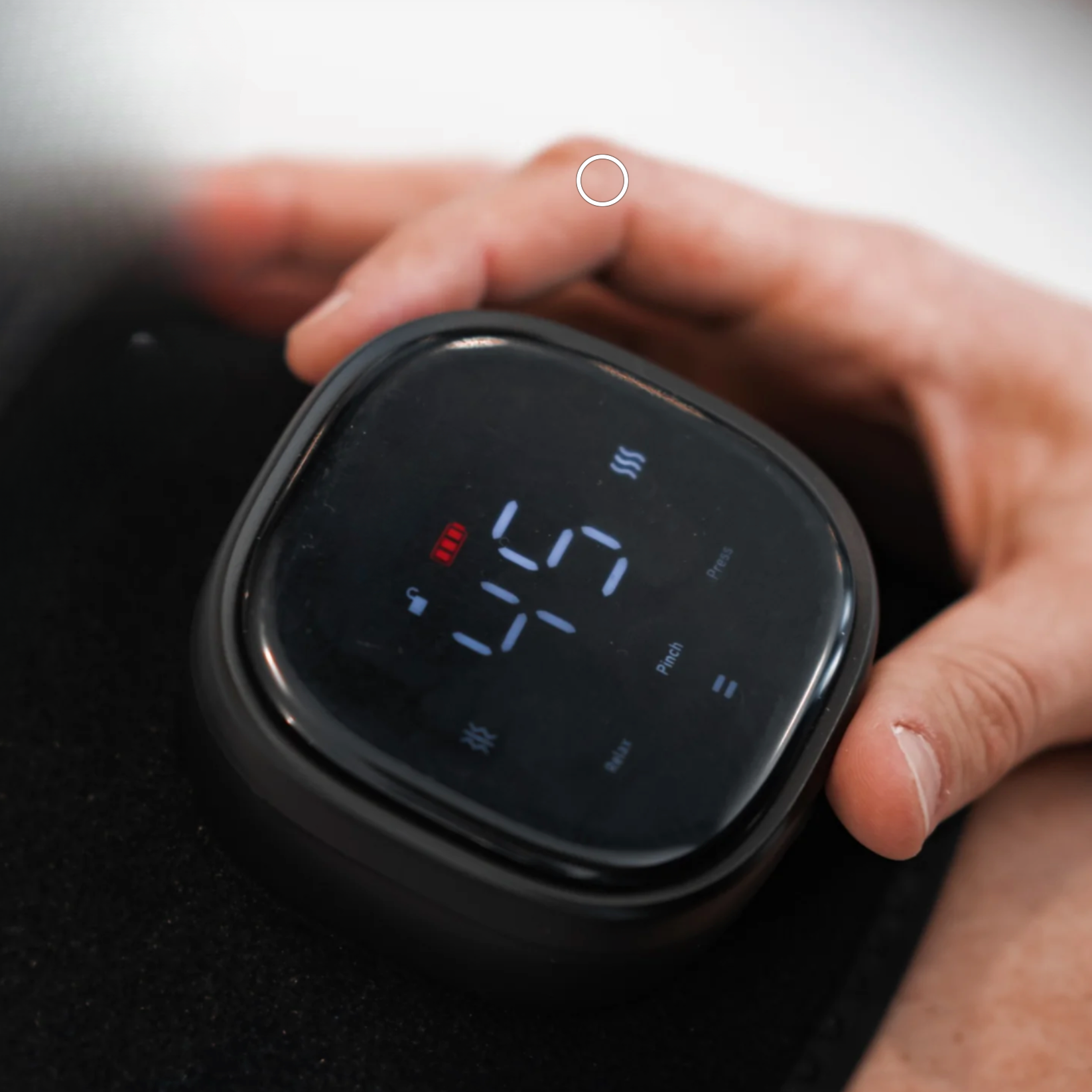 ThermaKnee Knee Massager - Noyré